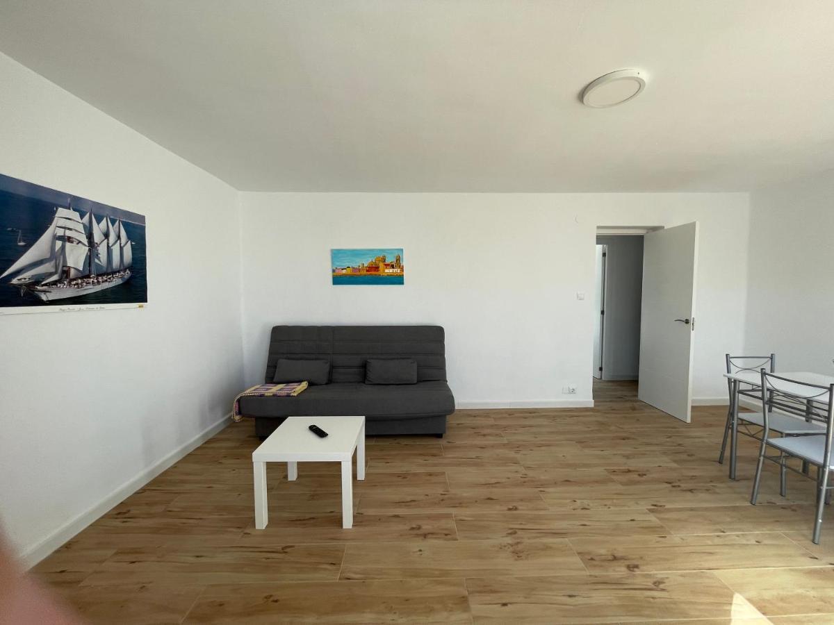 Habitacion En Apartamento Centro El Puerto Santa Maria El Puerto de Santa Maria Bagian luar foto